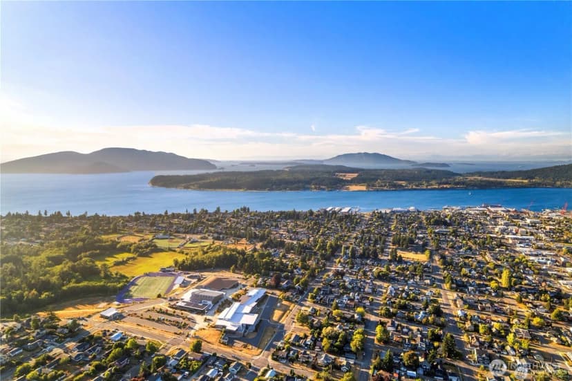 Property photo for 2023 K Avenue, Anacortes photo 28