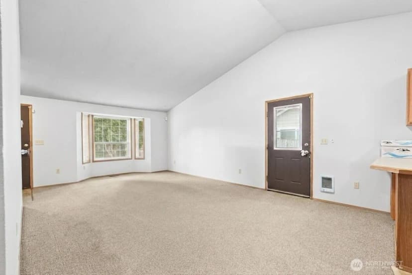 Property photo for 2302 Orchard Street W, Fircrest photo 6