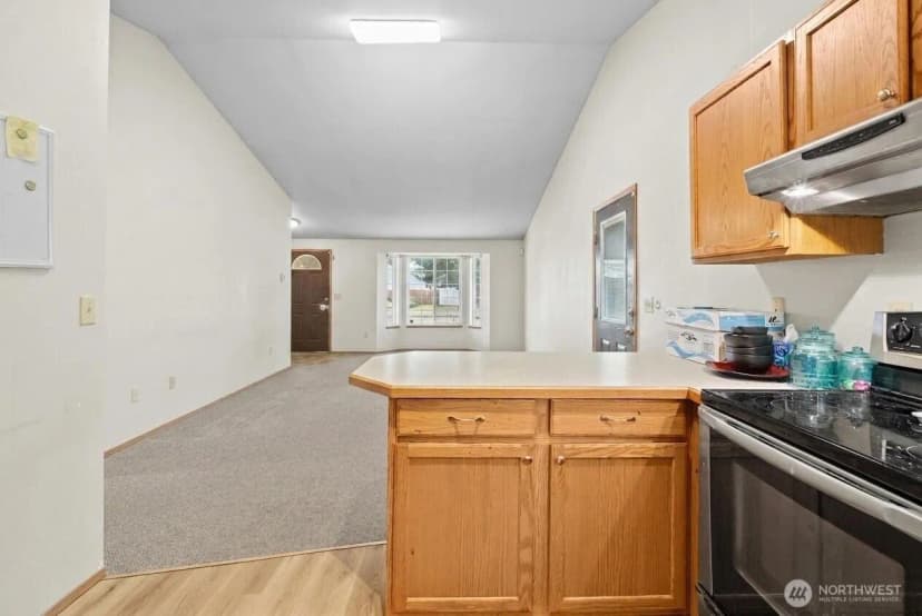 Property photo for 2302 Orchard Street W, Fircrest photo 10