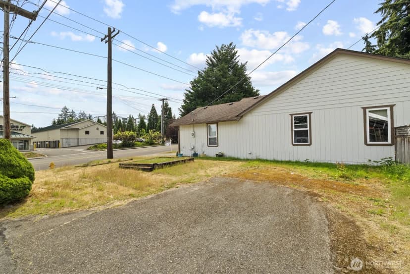 Property photo for 2302 Orchard Street W, Fircrest photo 26