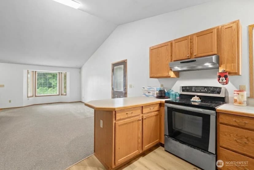 Property photo for 2302 Orchard Street W, Fircrest photo 12