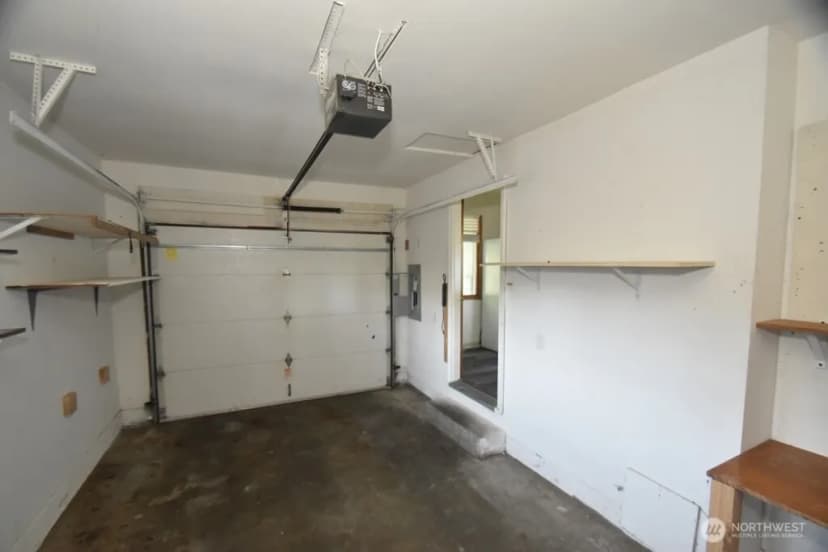 Property photo for 614 S Pine Street, Burlington photo 19