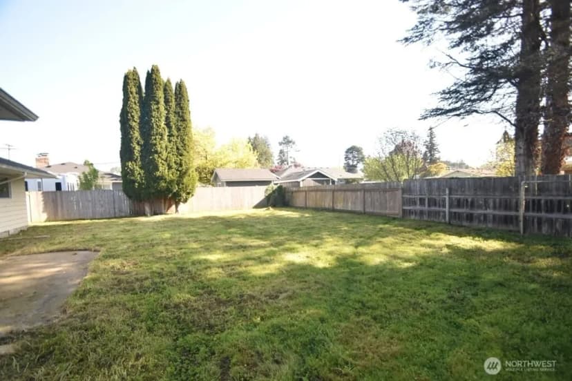 Property photo for 614 S Pine Street, Burlington photo 22