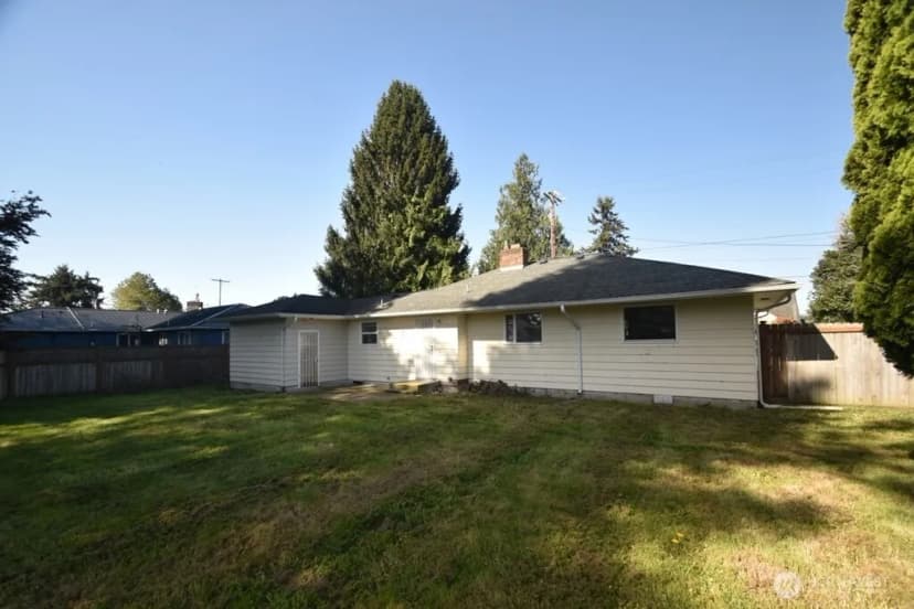 Property photo for 614 S Pine Street, Burlington photo 20