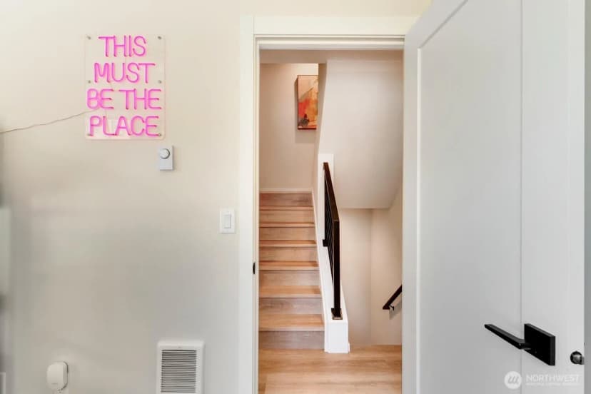 Property photo for 1118 16th Avenue #a, Seattle photo 12
