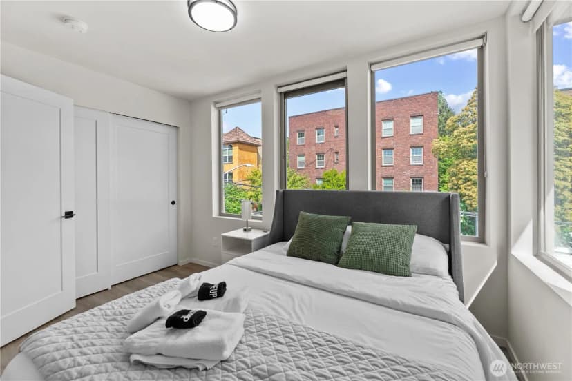 Property photo for 1118 16th Avenue #a, Seattle photo 14