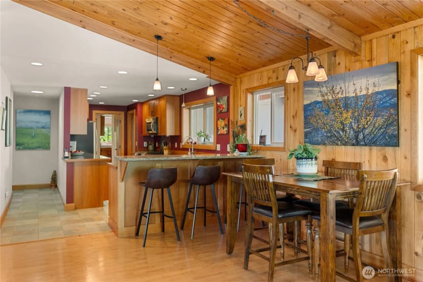 Property photo for 446 Rendezvous Road, Winthrop photo 5