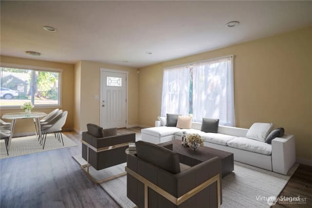Property photo for 16909 12th Place Ne, Shoreline photo 2