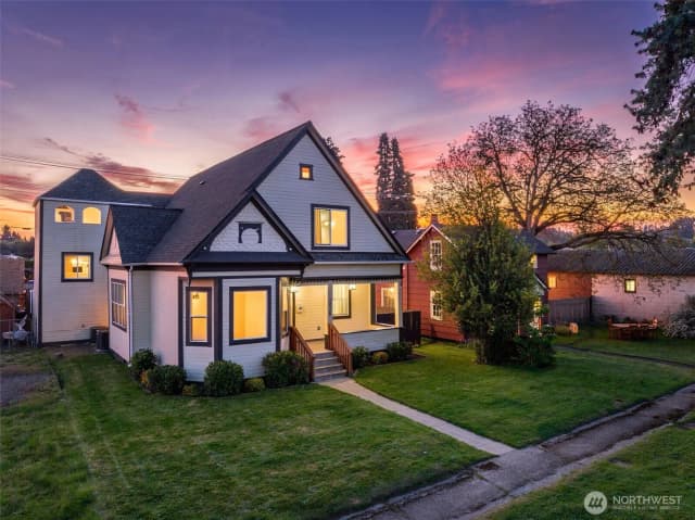 Property photo for 1016 N Pearl Street, Centralia
