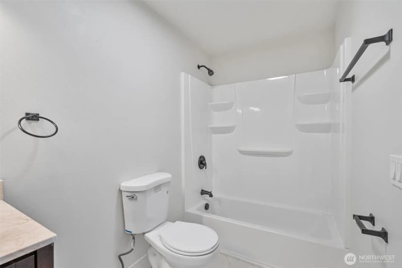 Property photo for 1016 N Pearl Street, Centralia photo 25