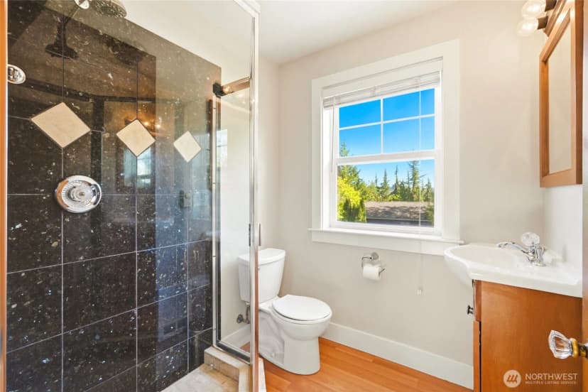 Property photo for 405 N Davies Road, Lake Stevens photo 37