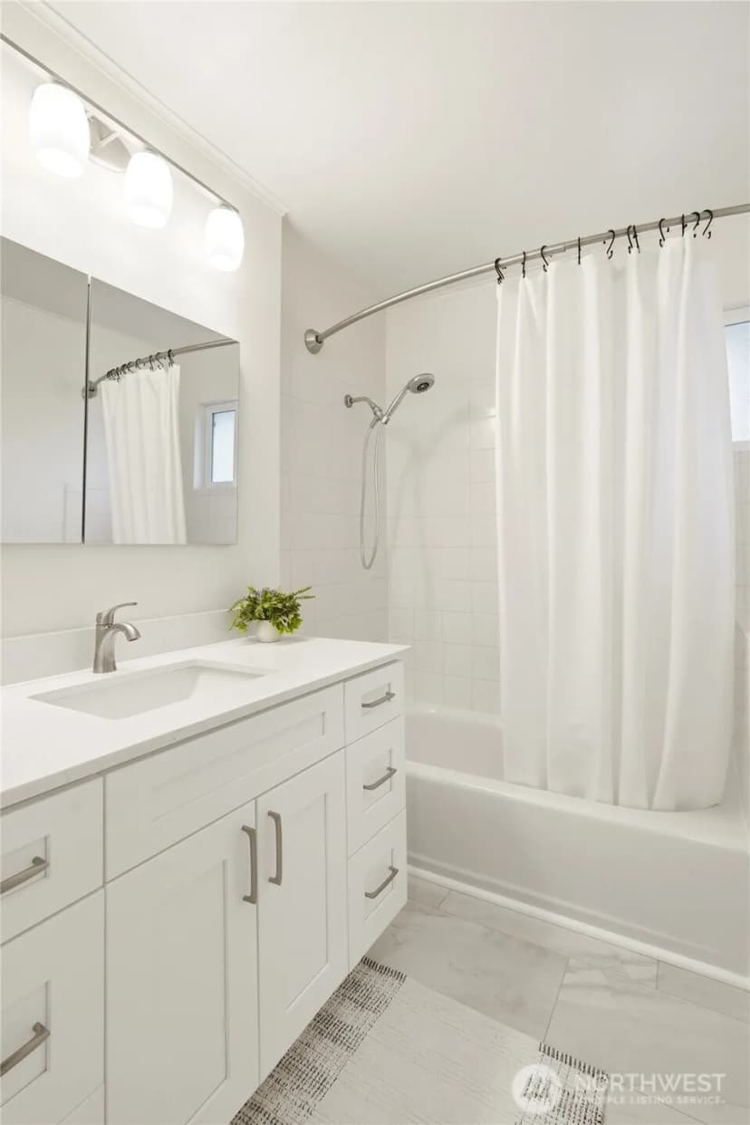 Property photo for 804 N 3rd Street, Renton photo 17