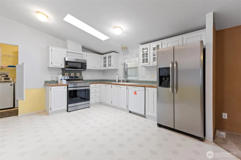 Property photo for 1829 137th Street E #101, Tacoma photo 6