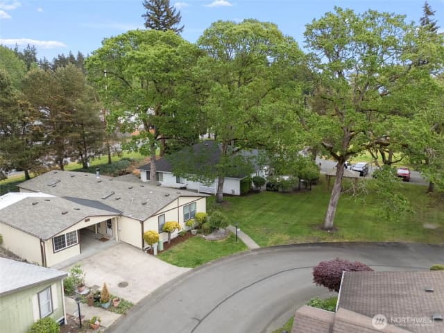 Property photo for 1829 137th Street E #101, Tacoma photo 2