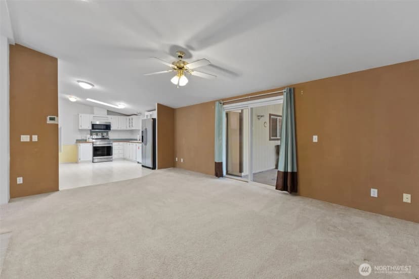 Property photo for 1829 137th Street E #101, Tacoma photo 9