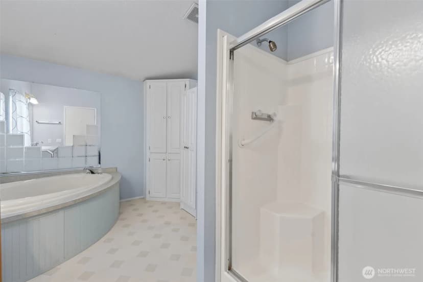 Property photo for 1829 137th Street E #101, Tacoma photo 16