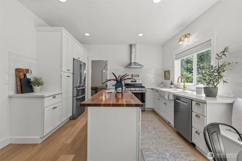 Property photo for 14636 Fagerud Road Se, Olalla photo 6