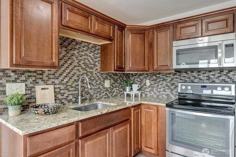 Property photo for 14214 Woods Lake Road, Monroe photo 29