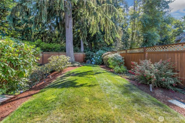 Property photo for 30925 22nd Avenue Sw, Federal Way photo 5