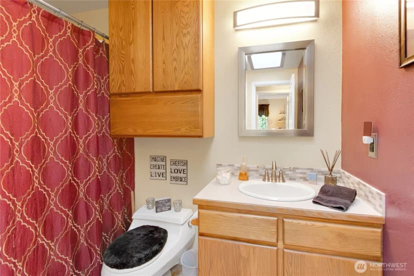 Property photo for 30925 22nd Avenue Sw, Federal Way photo 22