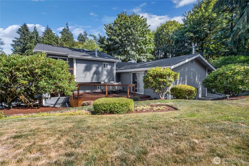 Property photo for 30925 22nd Avenue Sw, Federal Way photo 3