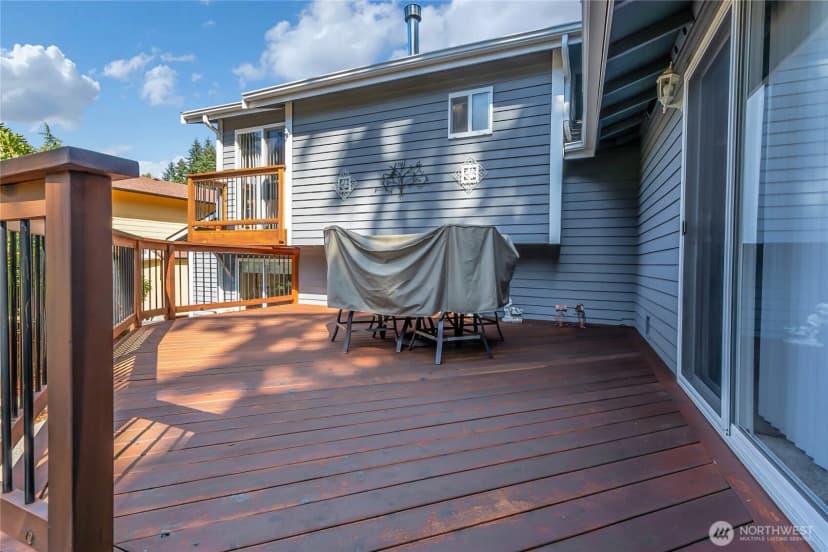 Property photo for 30925 22nd Avenue Sw, Federal Way photo 7