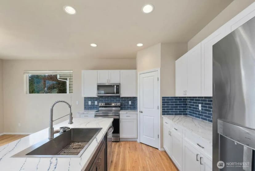 Property photo for 553 Ne Nantucket Street, Bremerton photo 9