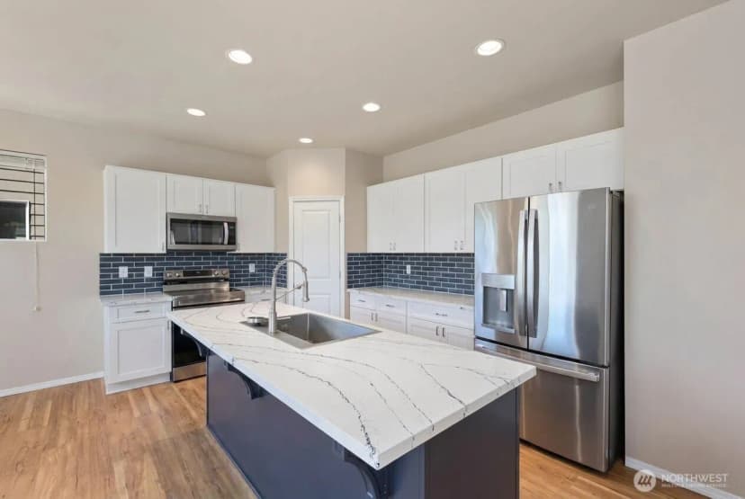 Property photo for 553 Ne Nantucket Street, Bremerton photo 12