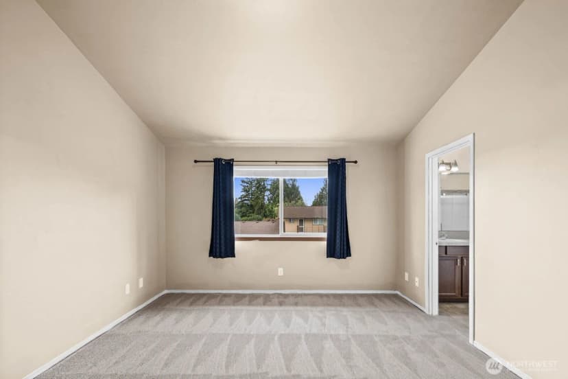 Property photo for 553 Ne Nantucket Street, Bremerton photo 19