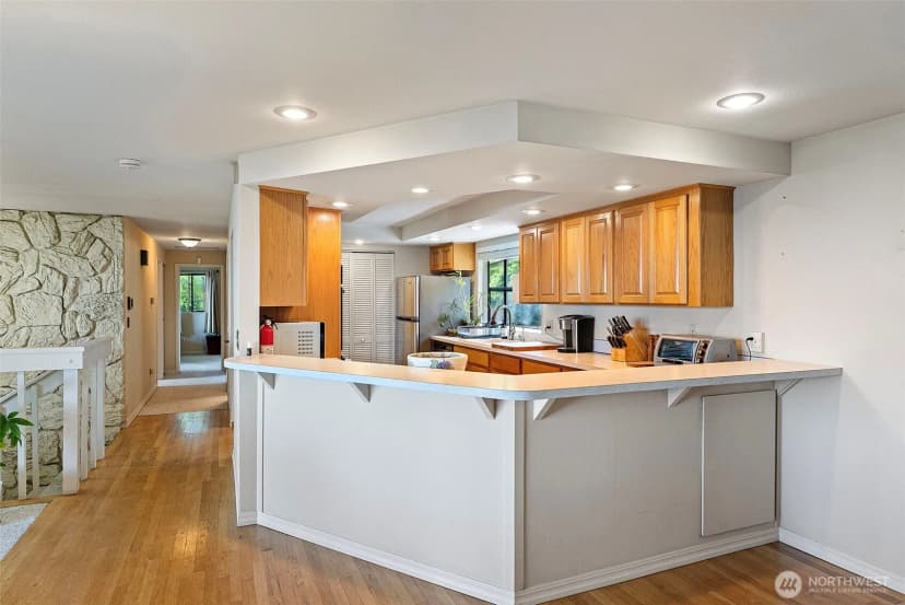 Property photo for 6802 Rainier Avenue, Gig Harbor photo 12