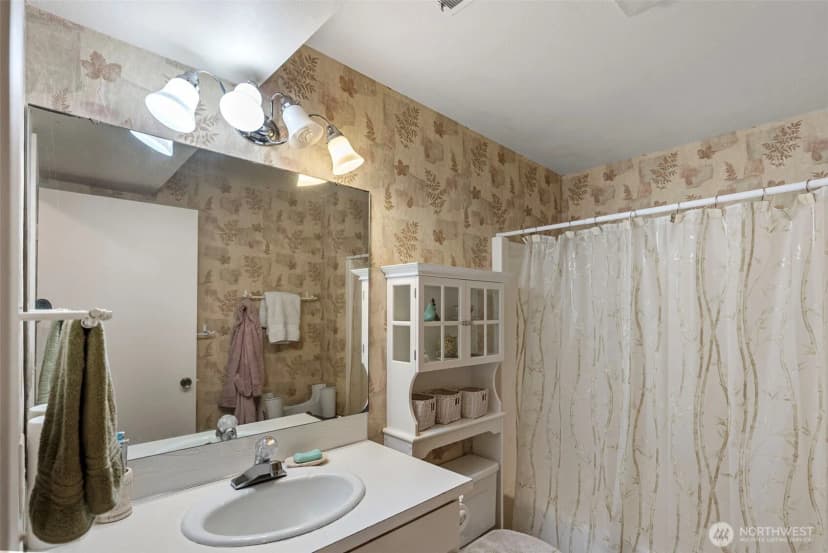 Property photo for 6802 Rainier Avenue, Gig Harbor photo 28