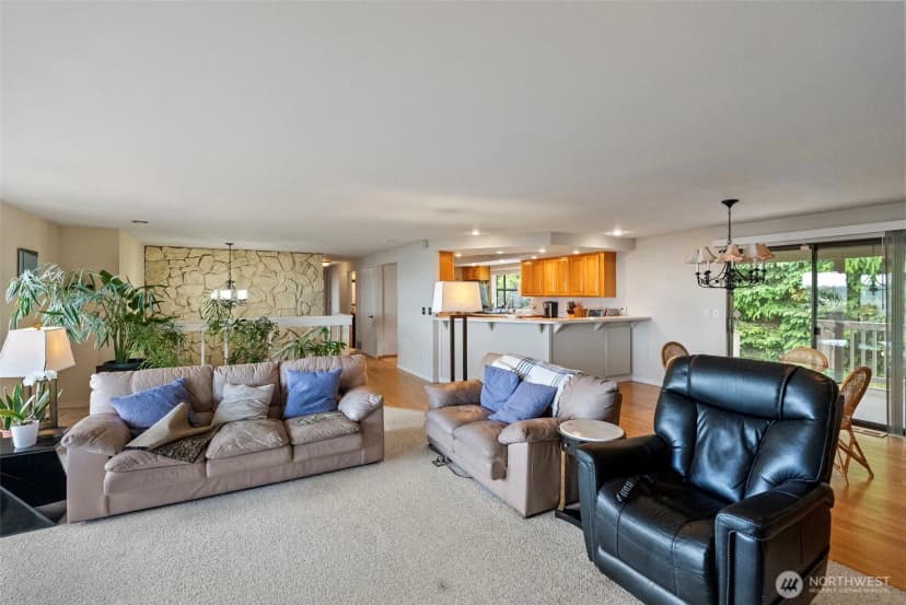 Property photo for 6802 Rainier Avenue, Gig Harbor photo 7