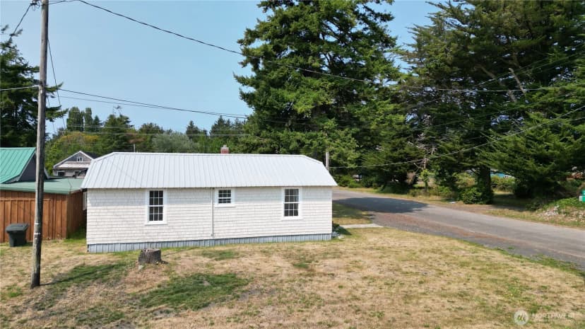 Property photo for 3118 273rd Street, Ocean Park photo 3