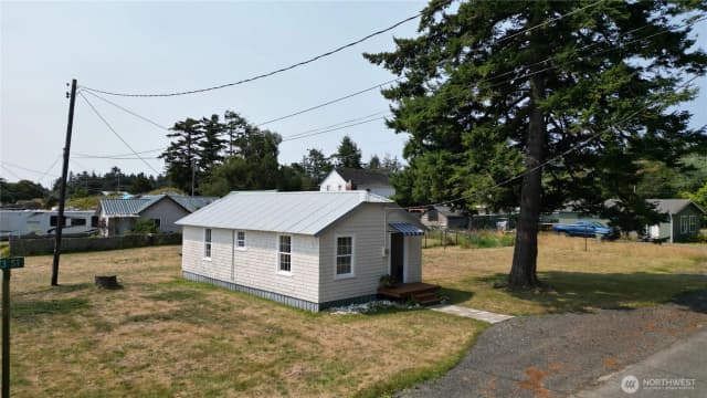 Property photo for 3118 273rd Street, Ocean Park