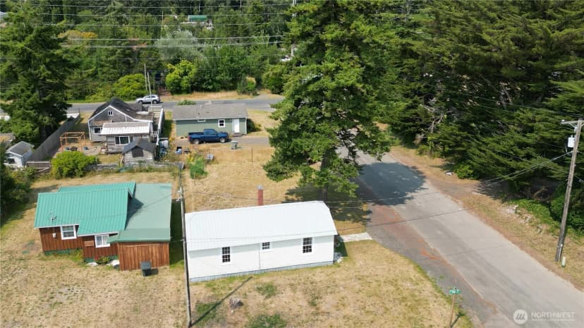 Property photo for 3118 273rd Street, Ocean Park photo 2