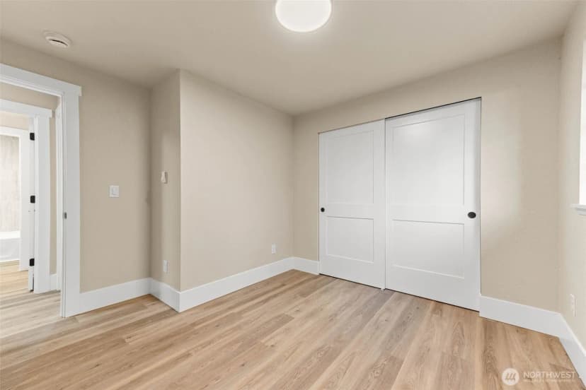 Property photo for 136 Rainier Acres Road Se, Rainier photo 19