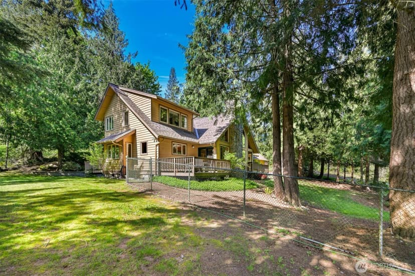 Property photo for 3337 Agate Heights Rd, Bellingham photo 39