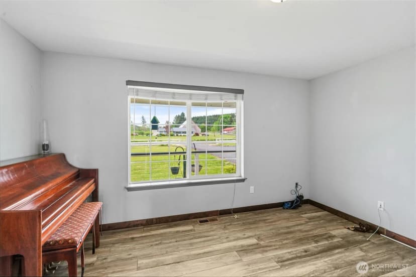 Property photo for 284 Mauerman Road, Chehalis photo 10
