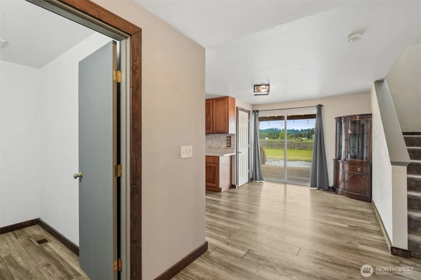 Property photo for 284 Mauerman Road, Chehalis photo 6