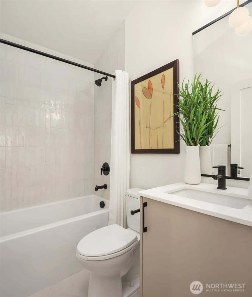 Property photo for 1453 22nd Avenue, Seattle photo 19