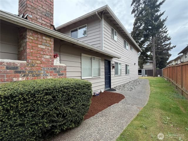 Property photo for 1262 Cedar Avenue #1-4, Marysville photo 2