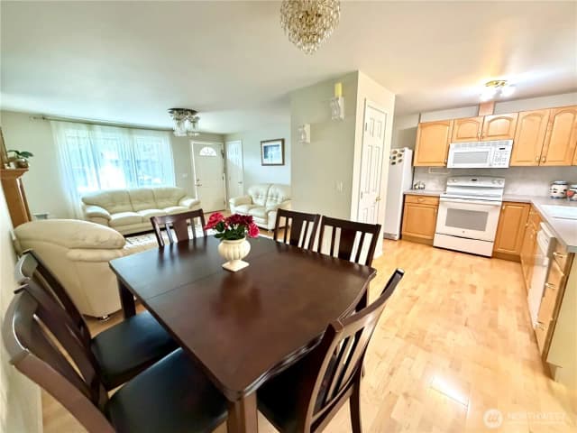 Property photo for 13029 Se 206 Place, Kent photo 5