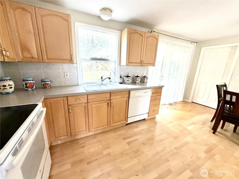 Property photo for 13029 Se 206 Place, Kent photo 4