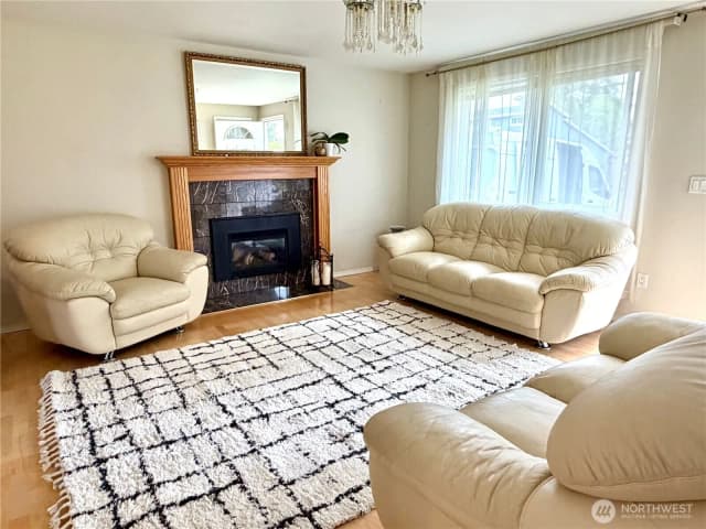 Property photo for 13029 Se 206 Place, Kent photo 3