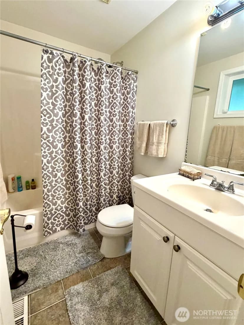 Property photo for 13029 Se 206 Place, Kent photo 8