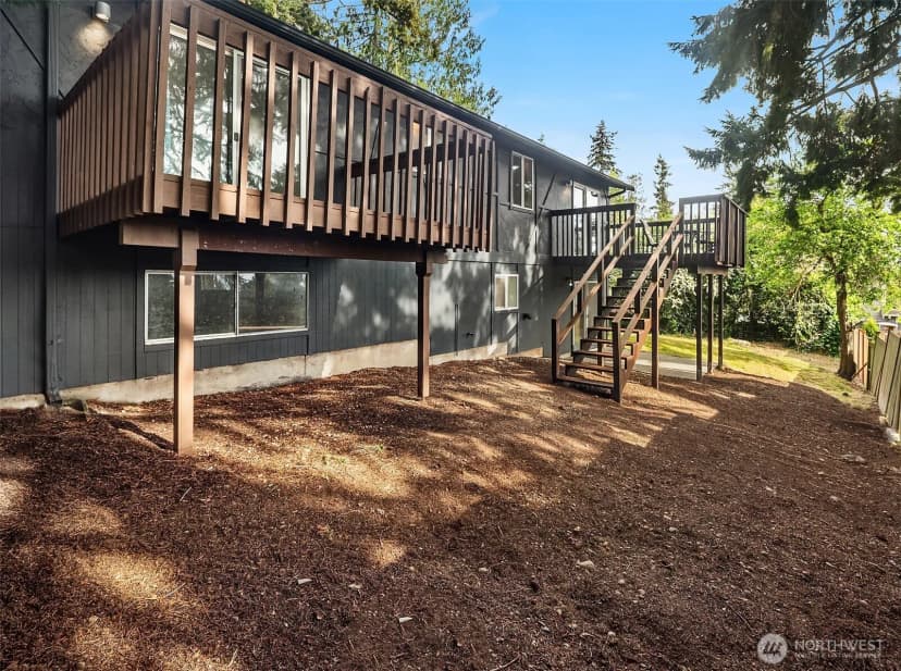 Property photo for 1421 Nw 196th St, Shoreline photo 22
