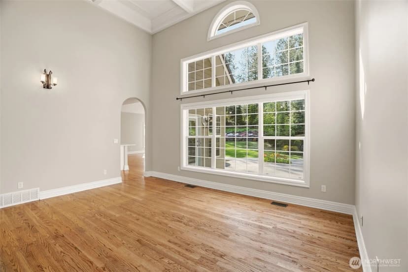 Property photo for 1611 E Heritage Lane, Spokane photo 4