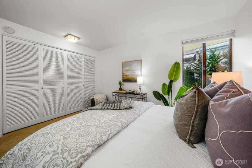 Property photo for 2360 43rd Avenue E #206, Seattle photo 11