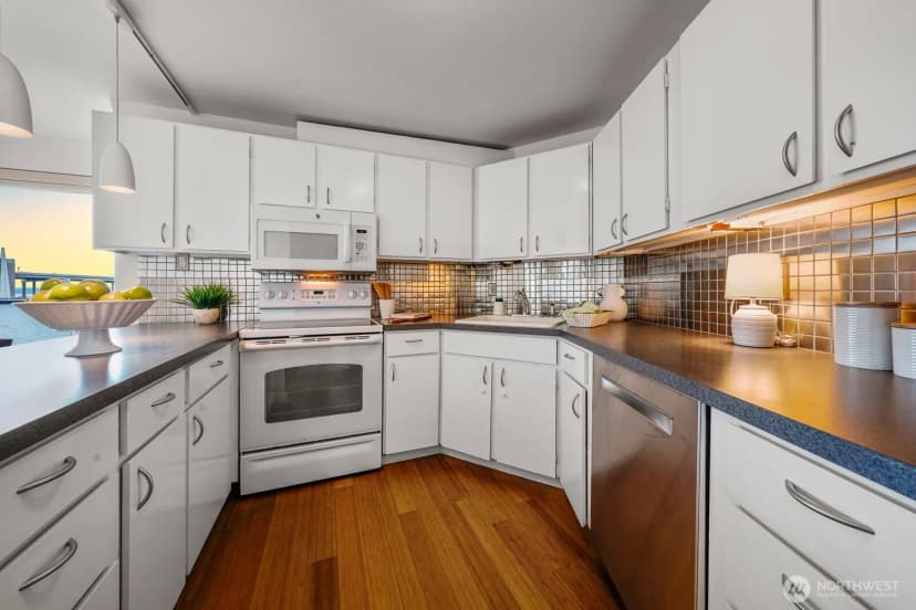 Property photo for 2360 43rd Avenue E #206, Seattle photo 8