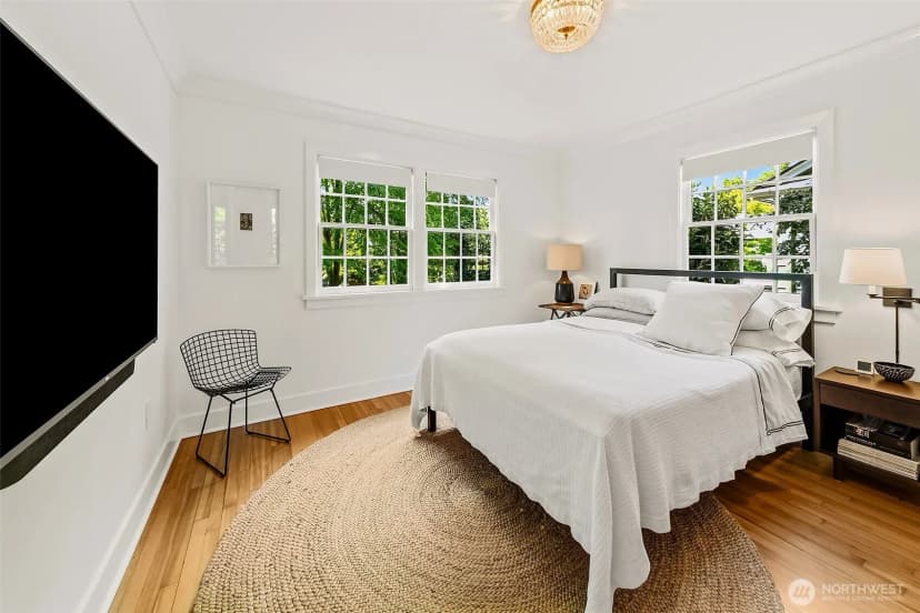 Property photo for 3822 S Court Street, Seattle photo 18